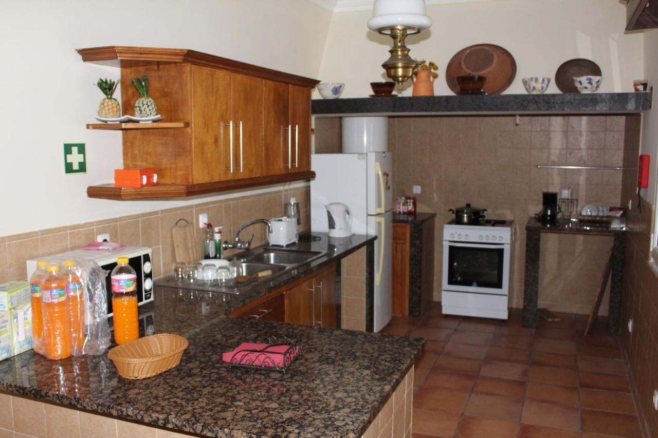 Bella Italia Populo Guest House Ponta Delgada Exteriör bild